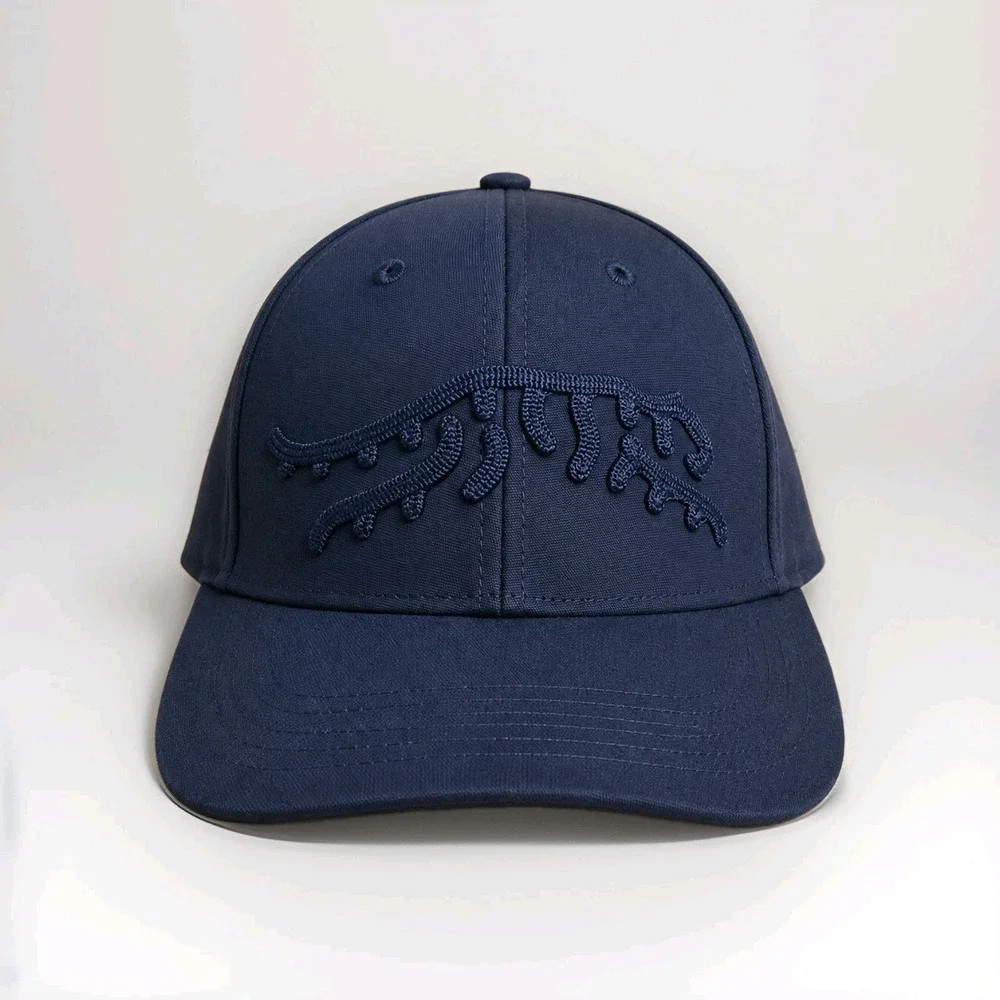 NWT Tiger Woods Jupiter Mid Hat Navy Size Regular (Adjustable) Golf Snapback